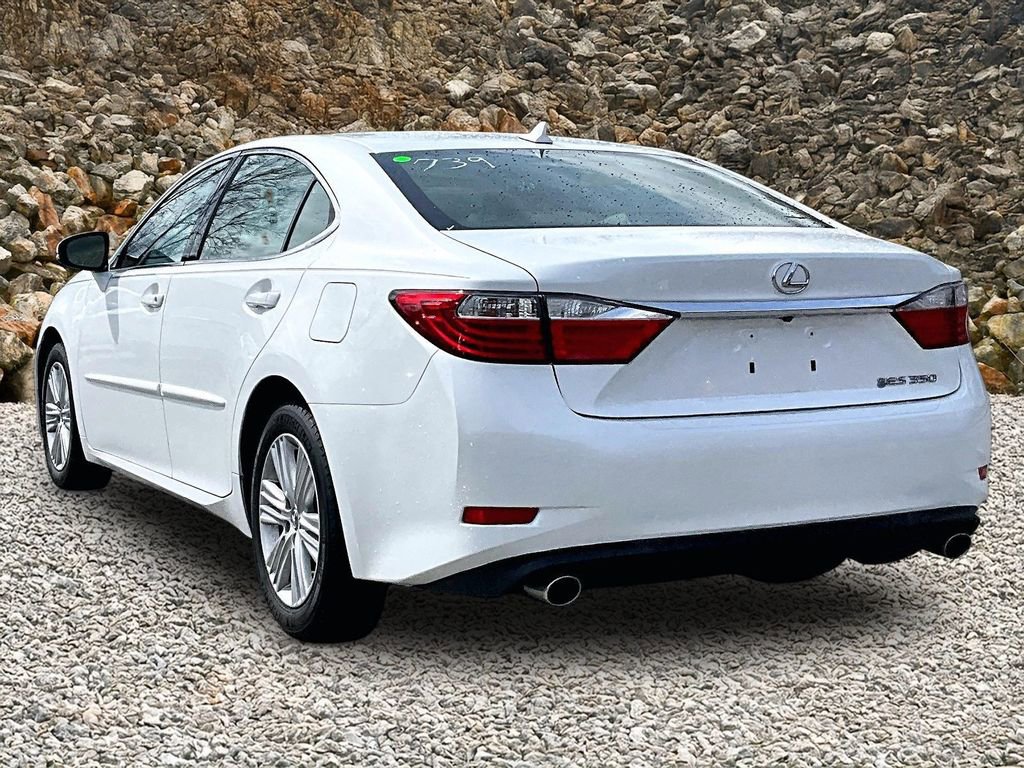 Used 2013 Lexus ES 350 w/ Premium Pkg image 10