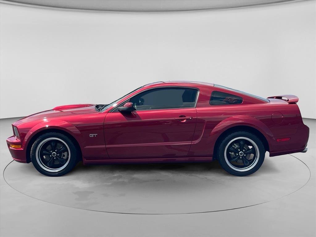Used 2005 Ford Mustang GT Premium RWD image 4