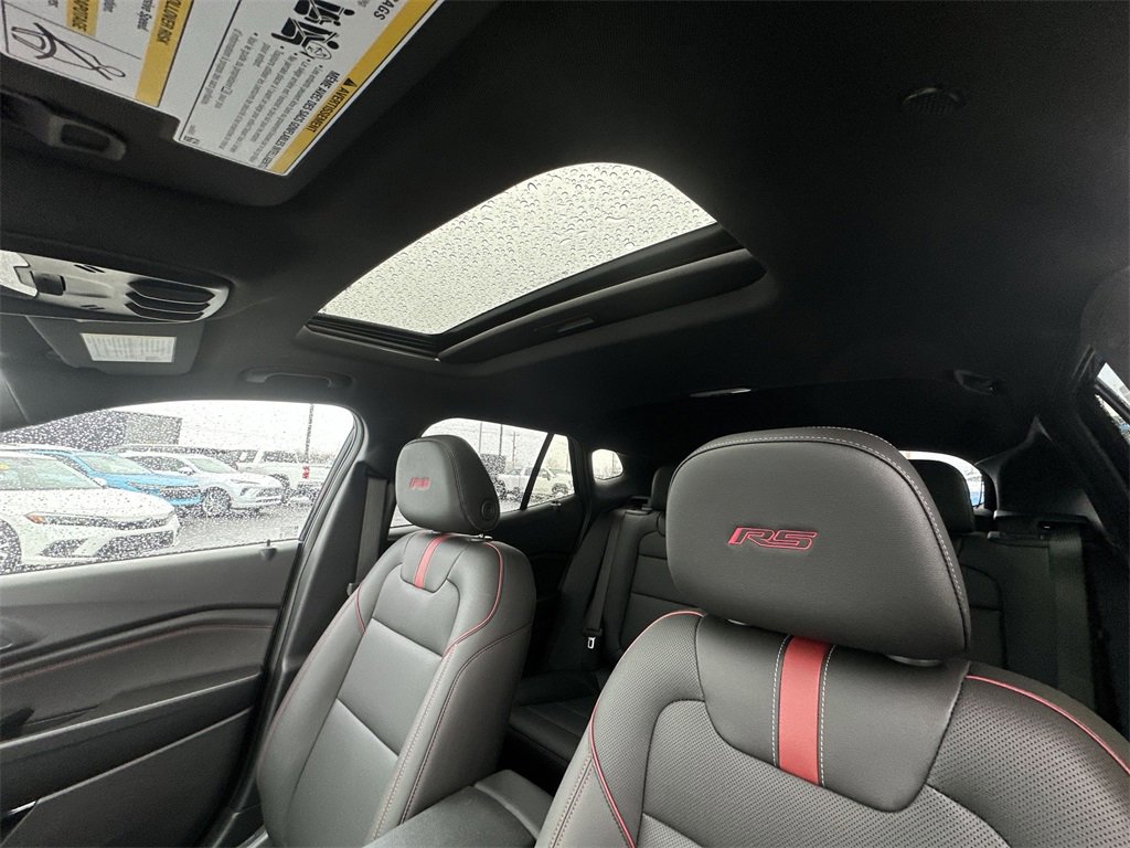 New 2026 Chevrolet Trax RS w/ Sunroof Package image 21