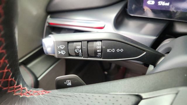 Used 2024 Acura ZDX Type S image 41