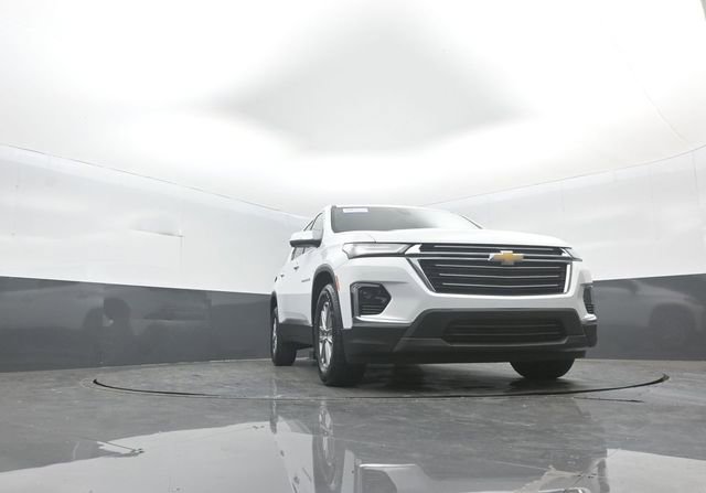 Used 2023 Chevrolet Traverse LT w/ LPO, Floor Liner Package image 34