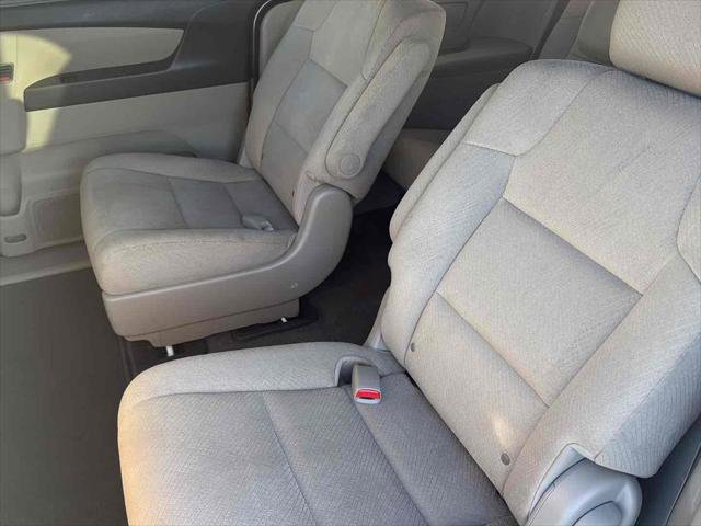 Used 2016 Honda Odyssey LX image 24