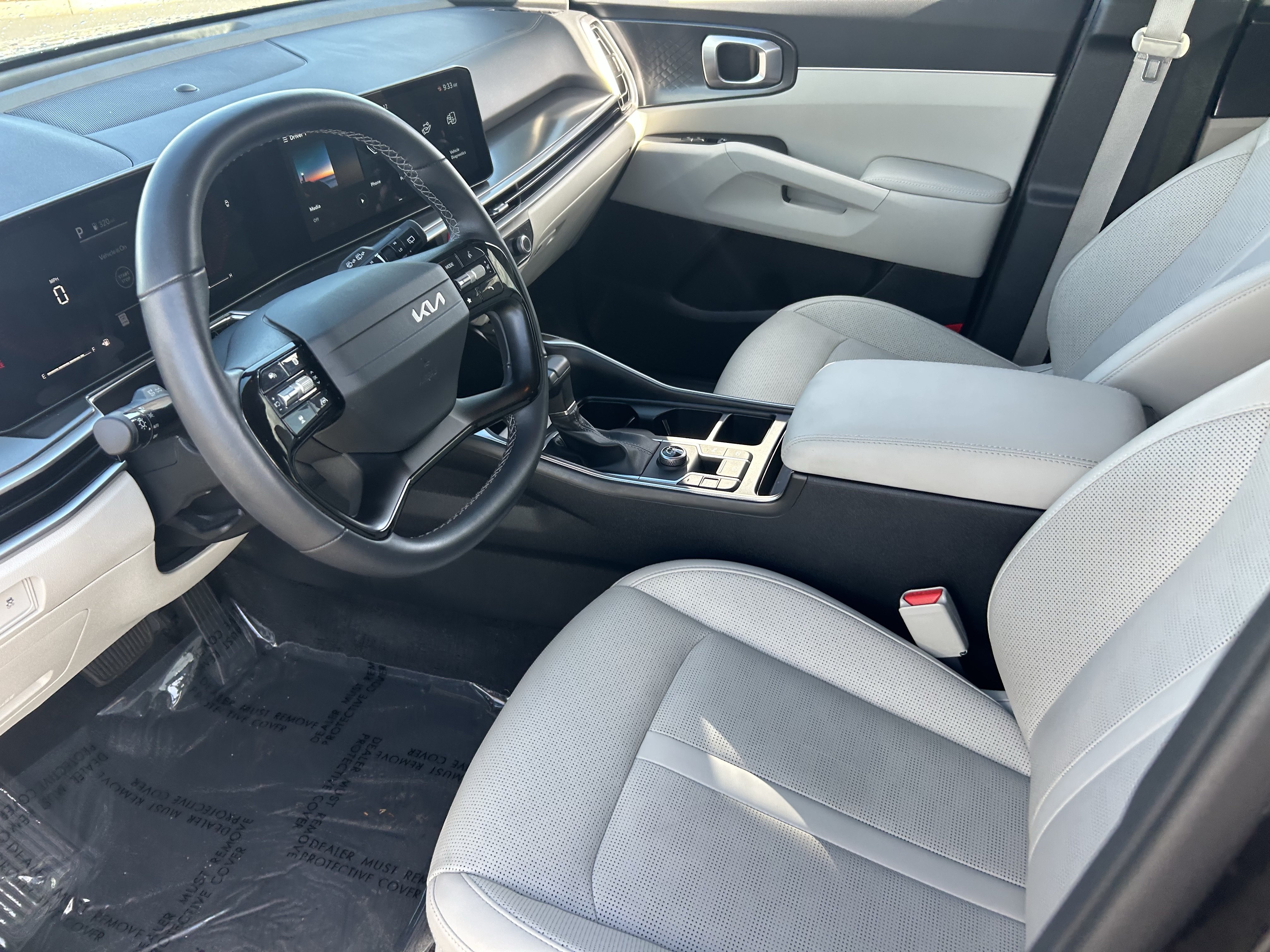 Certified 2026 Kia Sorento S FWD image 28