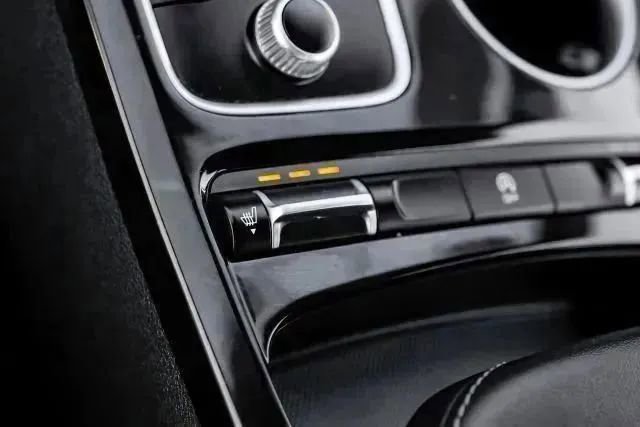 Used 2021 Kia Stinger GT-Line RWD image 26