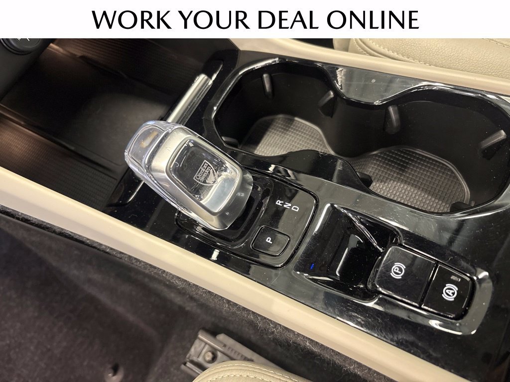 Used 2021 Volvo XC40 T5 Inscription AWD/4WD image 19