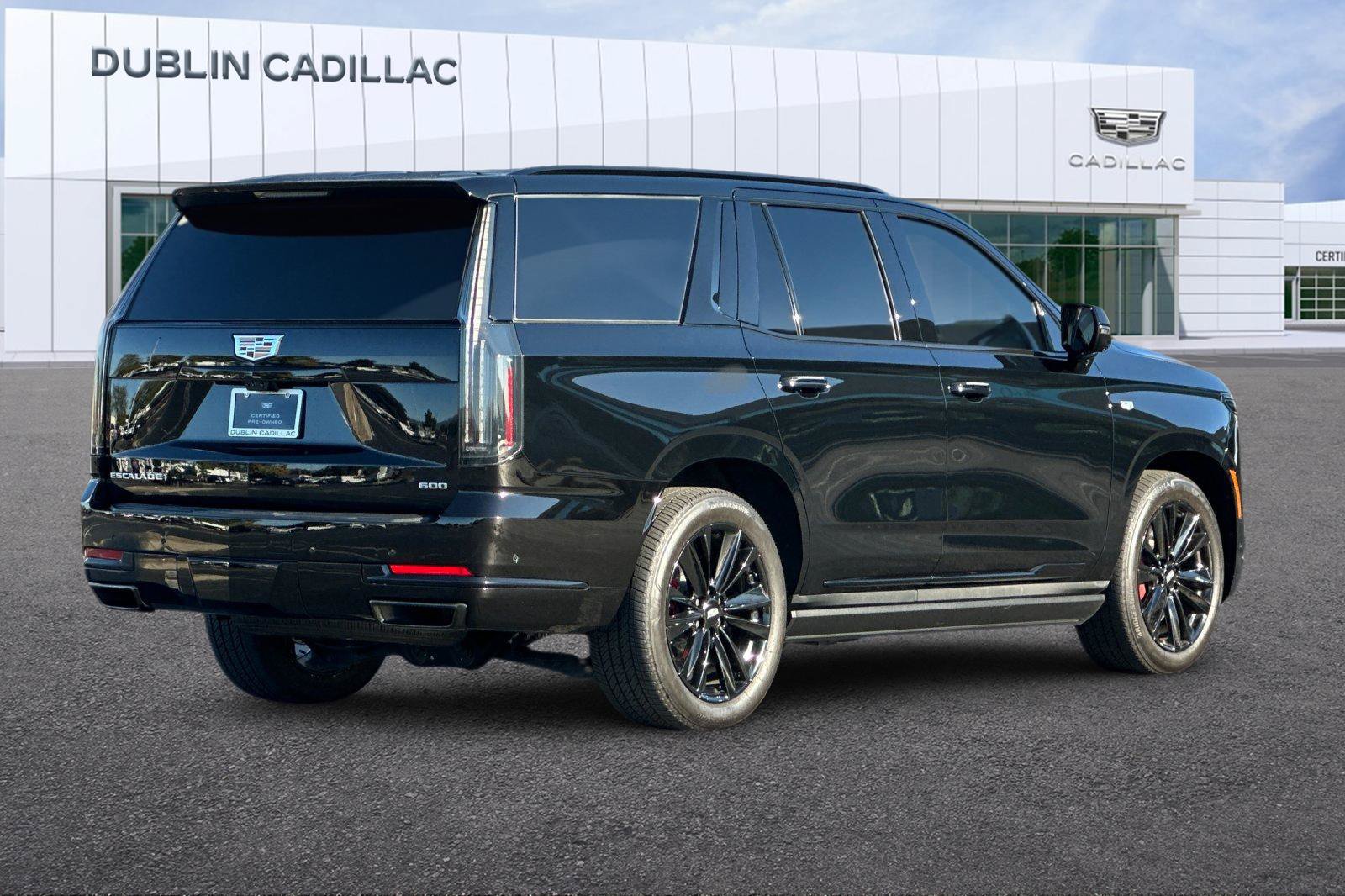 Certified 2026 Cadillac Escalade Sport w/ Touring Package AWD/4WD image 4
