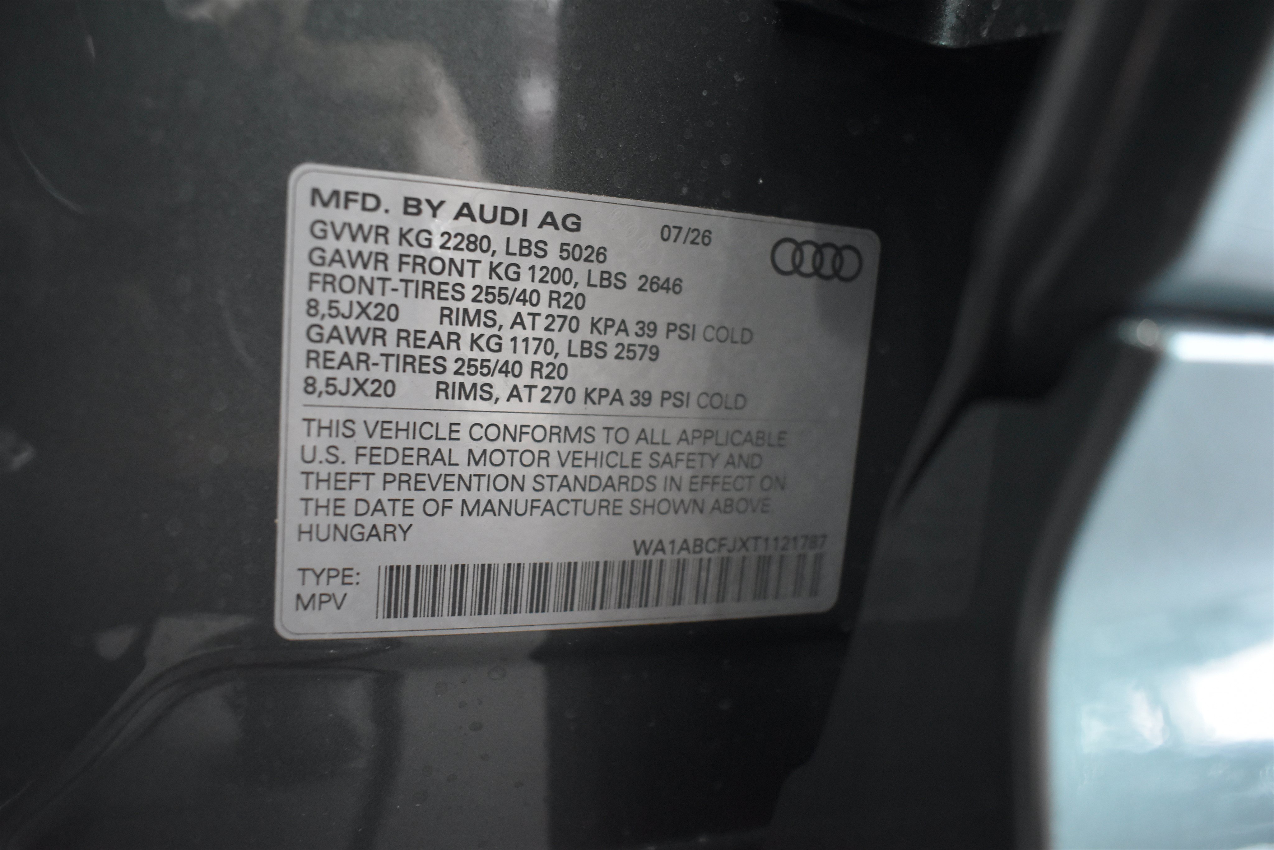 New 2026 Audi Q3 quattro 2.0T AWD/4WD image 32
