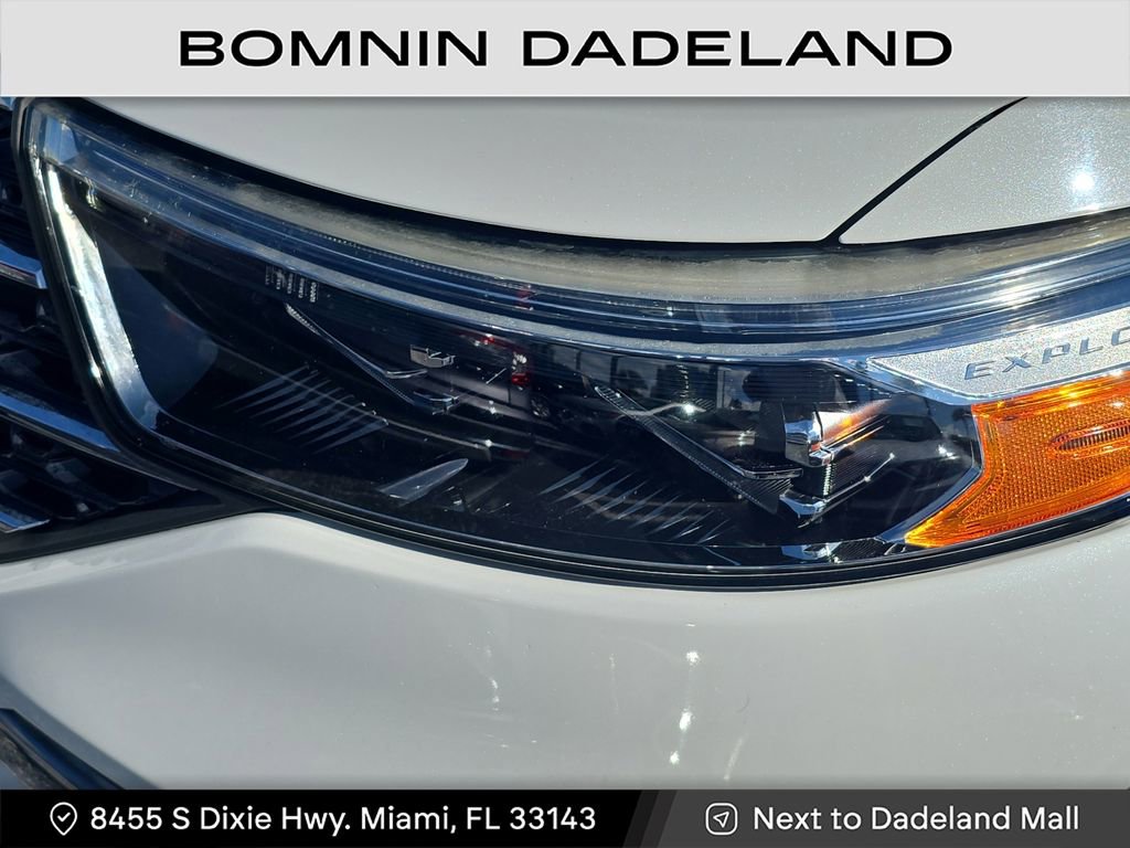 Used 2020 Ford Explorer XLT w/ Equipment Group 202A image 8