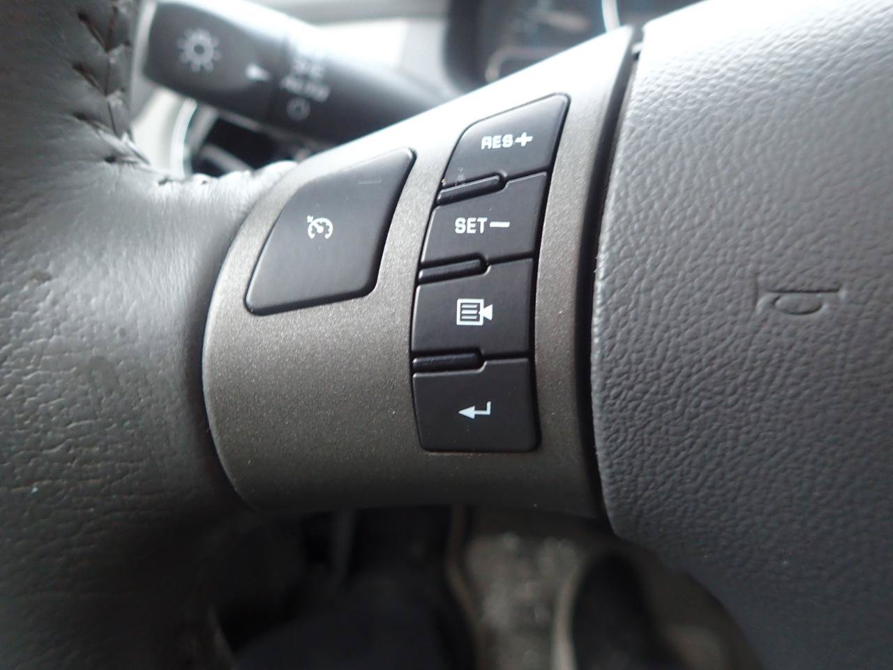 Used 2006 Chevrolet HHR LT w/ Preferred Equipment Group FWD image 16