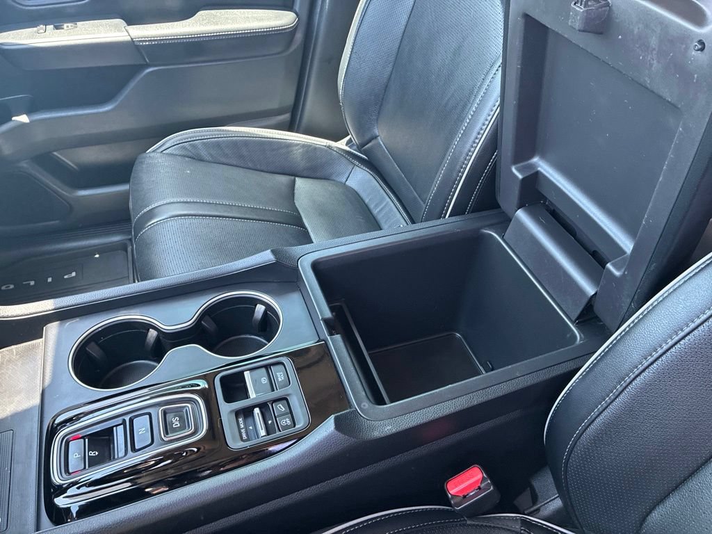 Certified 2024 Honda Pilot Elite image 18