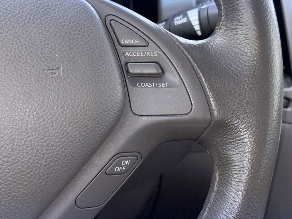 Used 2015 INFINITI Q40 w/ Moonroof Package image 14