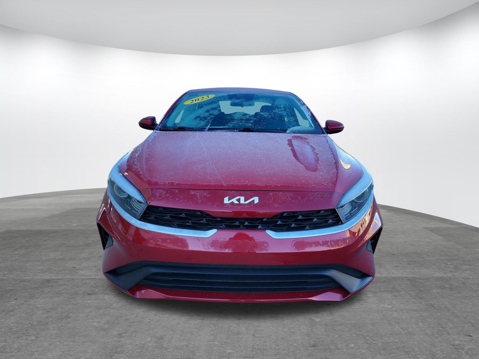 Used 2023 Kia Forte LXS FWD image 2