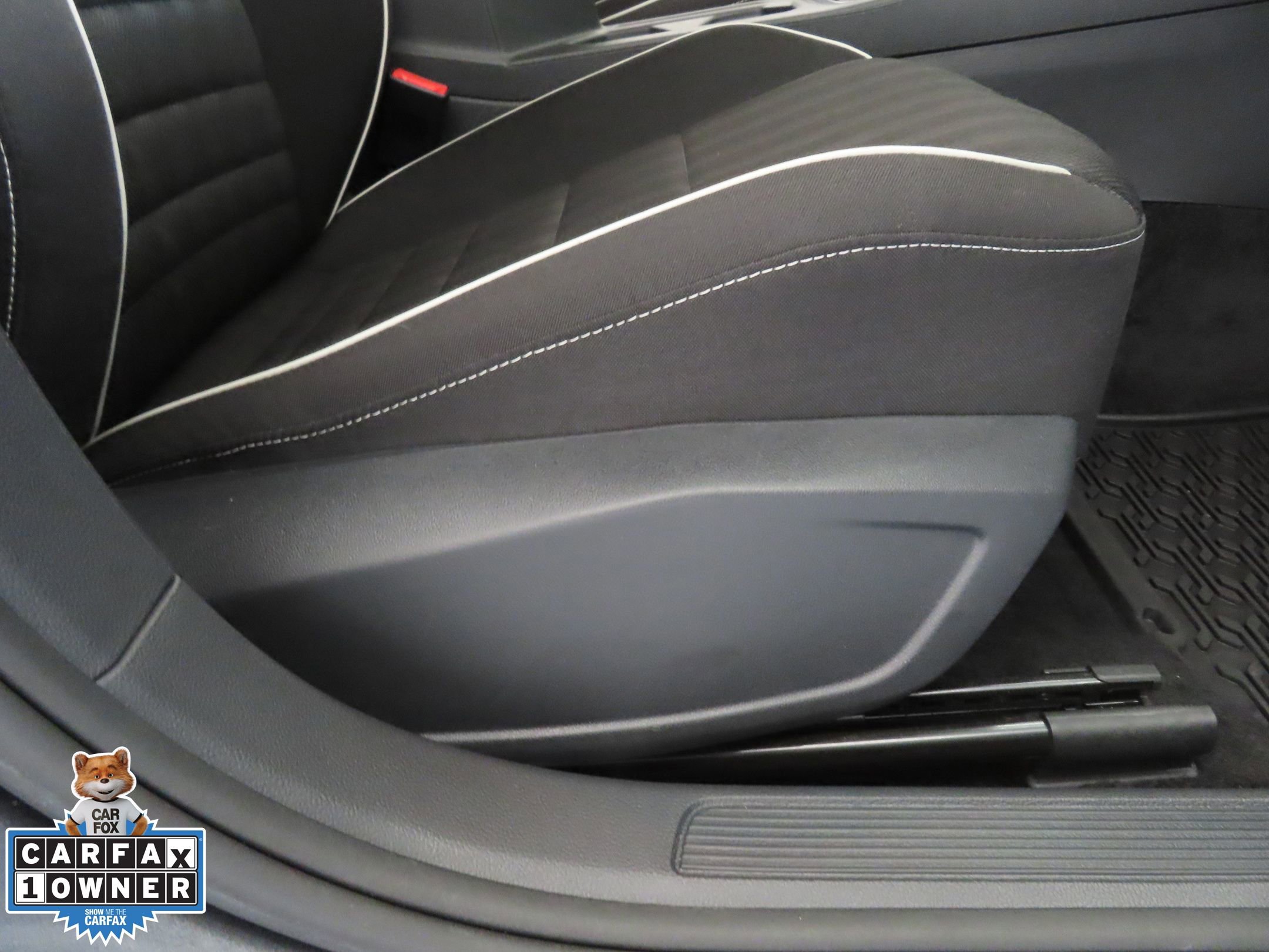 Used 2024 Volkswagen Jetta Sport image 28