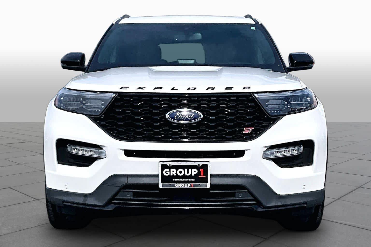Used 2024 Ford Explorer ST w/ Equipment Group 401A AWD/4WD image 4