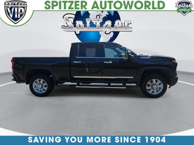 Used 2024 Chevrolet Silverado 2500 High Country w/ Z71 Off-Road Package AWD/4WD image 9