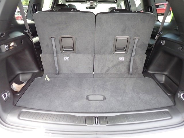 New 2025 Jeep Grand Cherokee L Limited w/ Luxury Tech Group II image 6