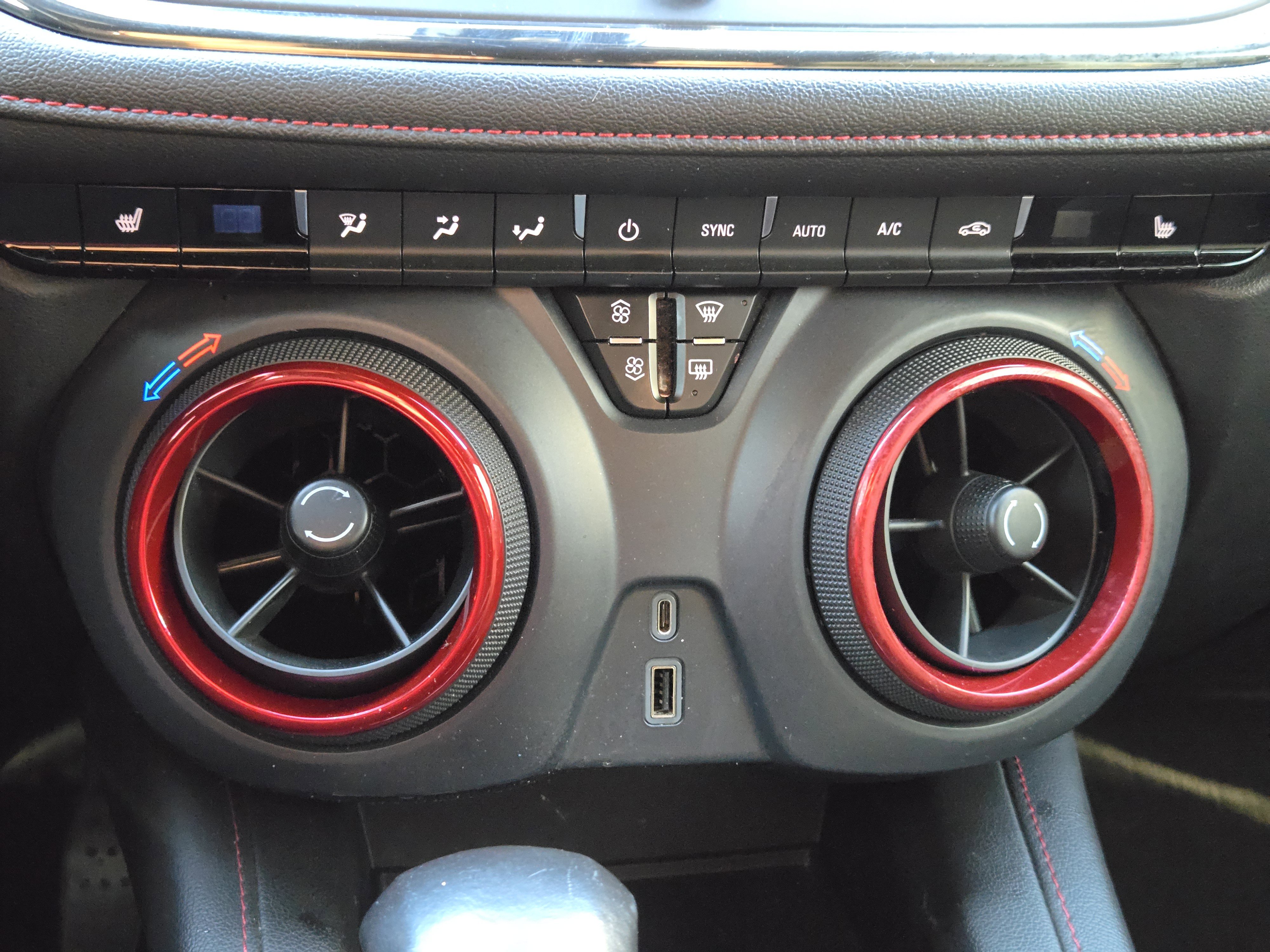 Used 2021 Chevrolet Blazer RS image 22