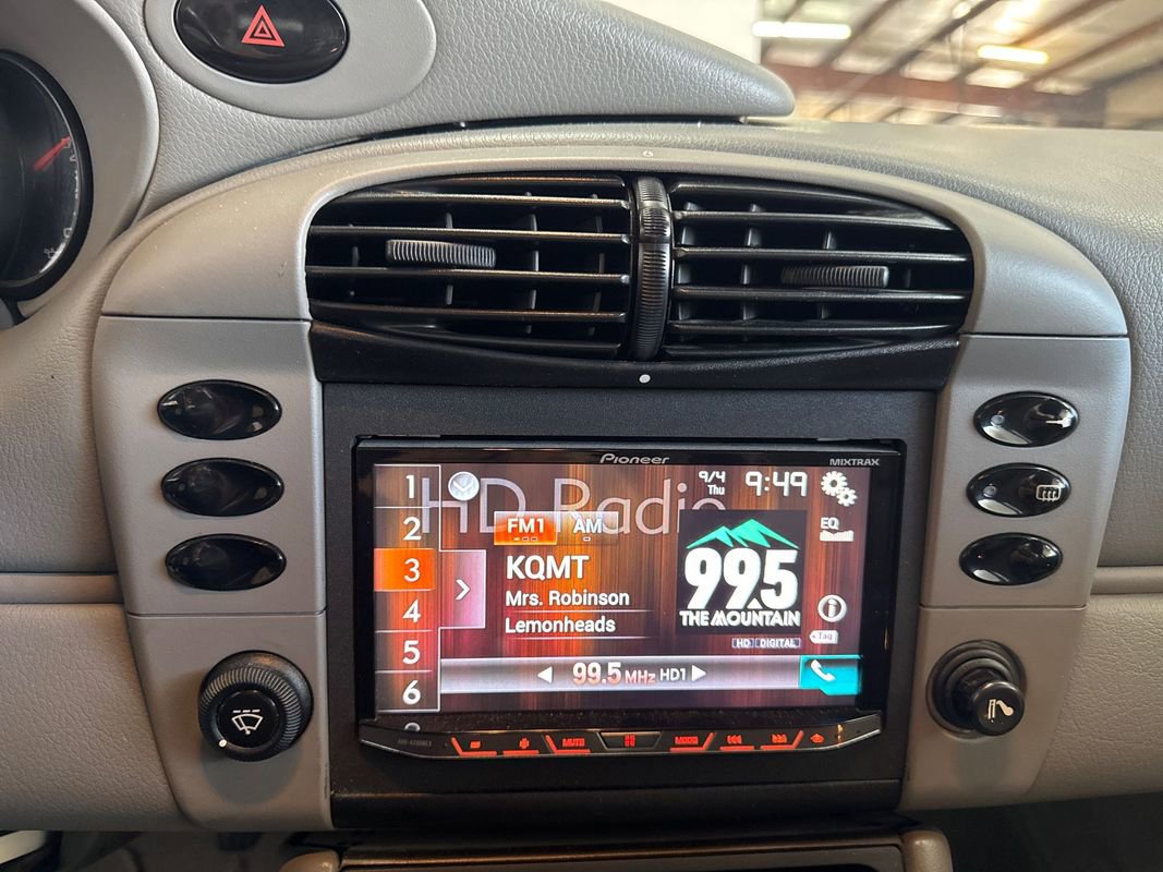 Used 2001 Porsche 911 Carrera image 14