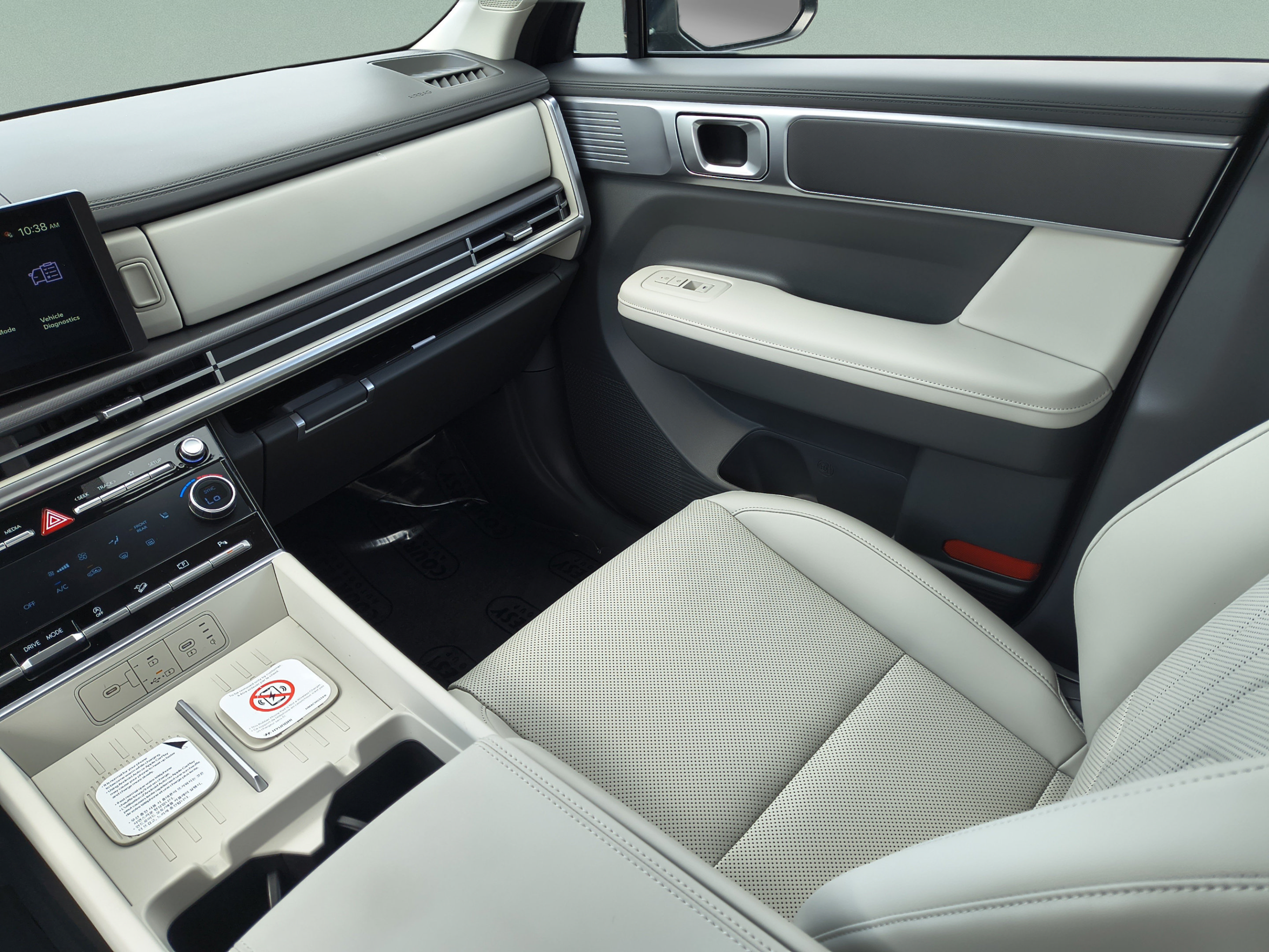 New 2027 Hyundai Santa Fe SEL FWD image 14