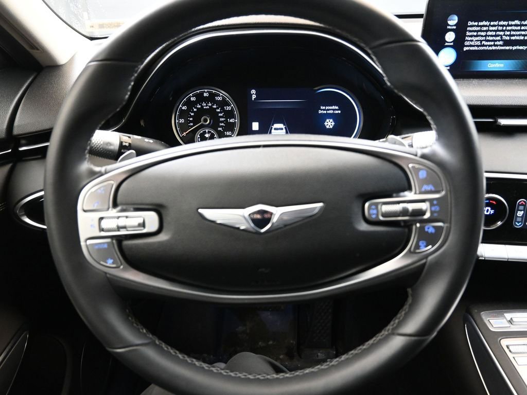 Used 2023 Genesis GV70 2.5T w/ Select Package image 25