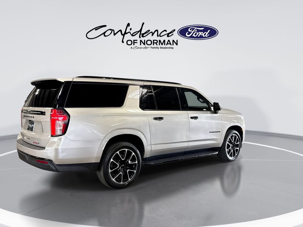 Used 2023 Chevrolet Suburban RST w/ Luxury Package RWD image 9