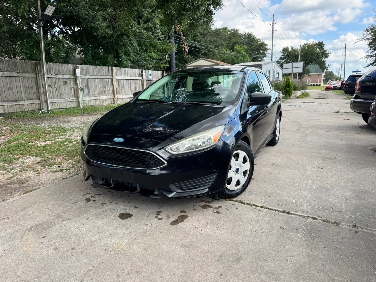 Used 2016 Ford Focus S FWD image 2
