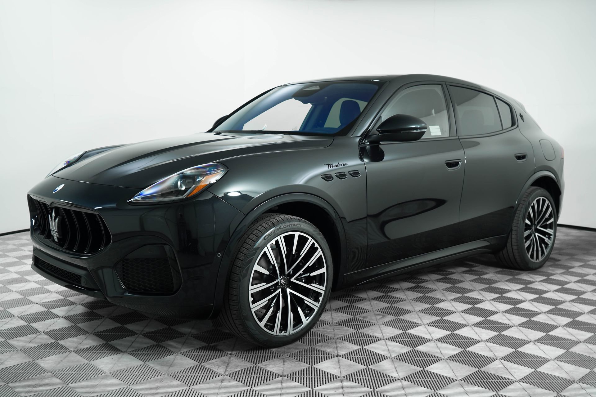 New 2025 Maserati Grecale Modena image 5