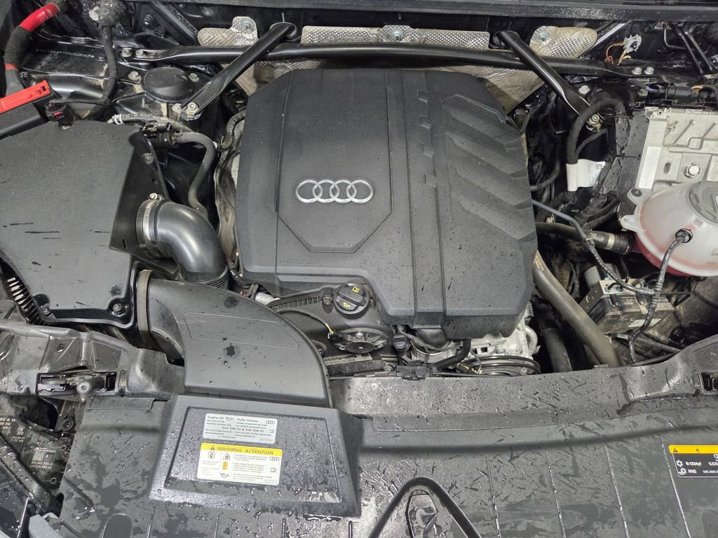 Used 2022 Audi Q5 2.0T Premium w/ Convenience Package image 23