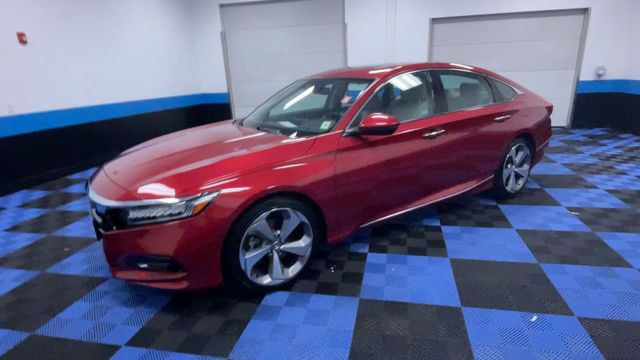 Certified 2018 Honda Accord Touring image 4