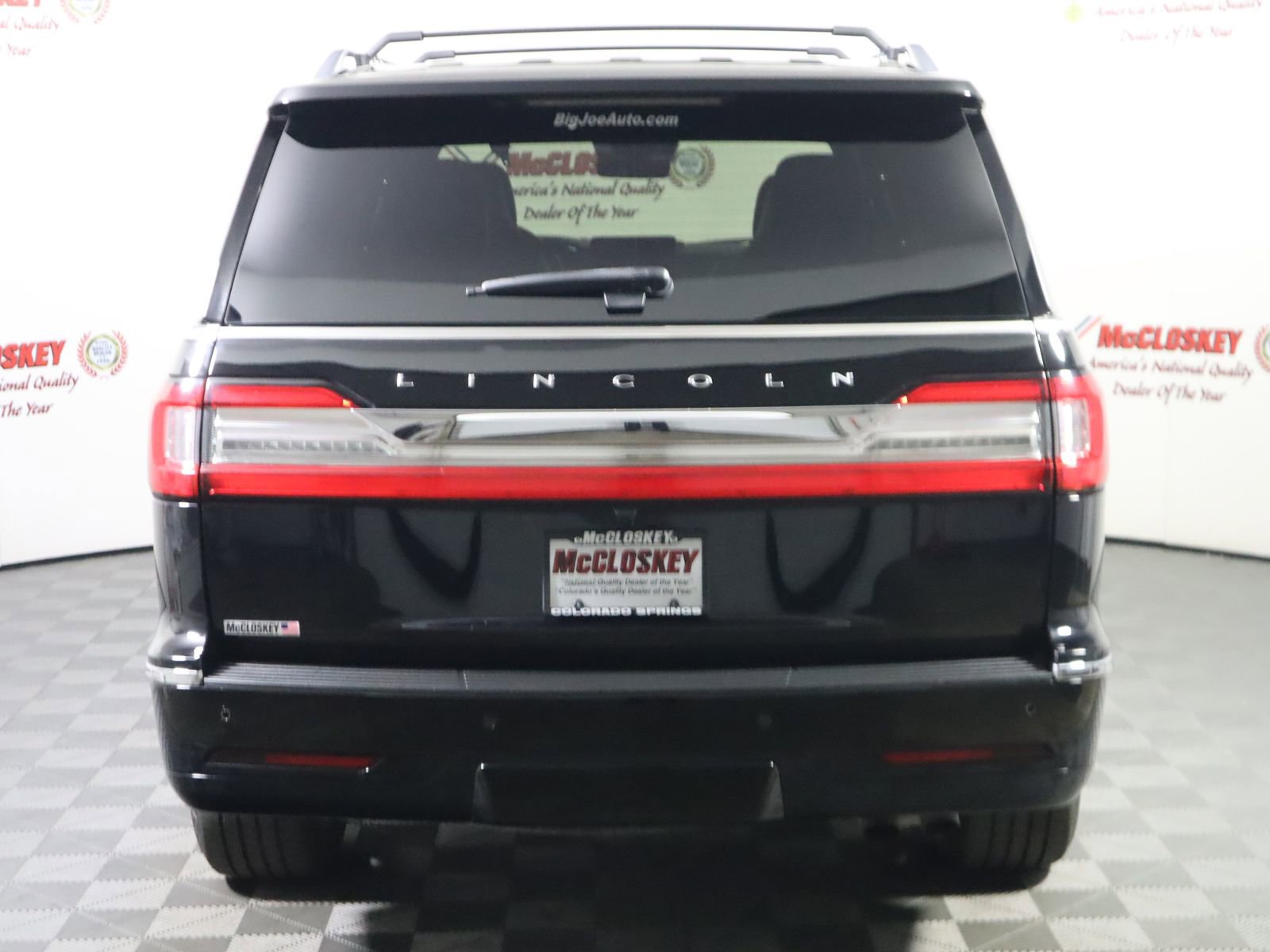 Used 2018 Lincoln Navigator Reserve w/ Technology Package AWD/4WD image 8