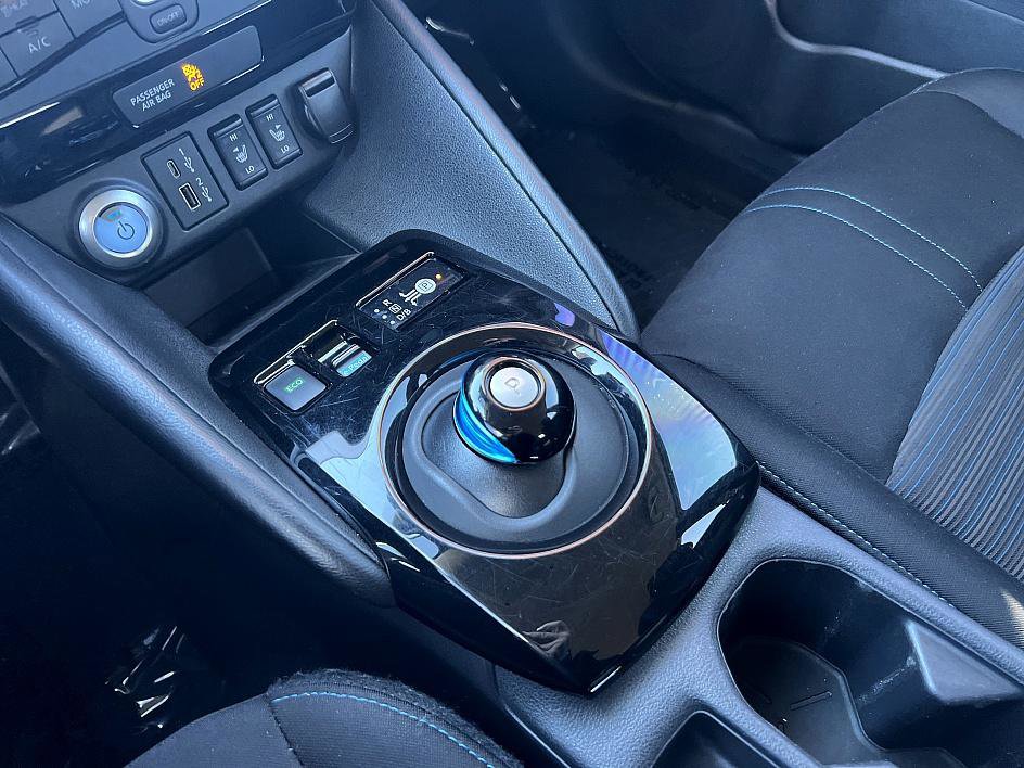 Certified 2023 Nissan Leaf SV Plus image 18