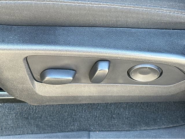 Certified 2023 Chevrolet Colorado Trail Boss w/ Advanced Trailering Package image 33