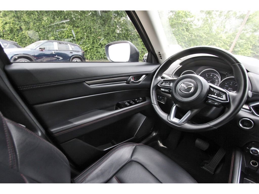 Used 2022 MAZDA CX-5 Carbon Edition AWD/4WD image 6