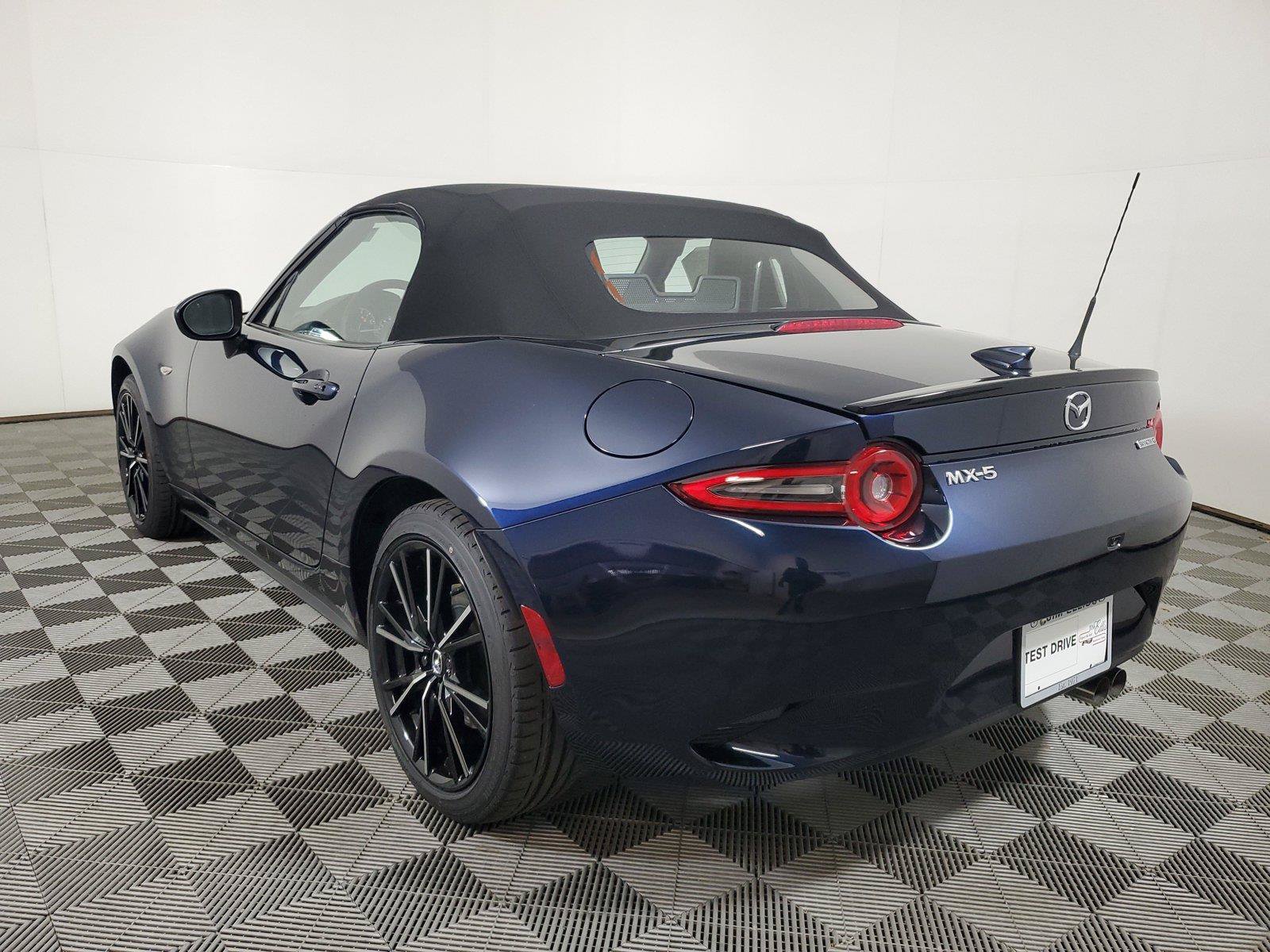 New 2026 MAZDA MX-5 Miata Grand Touring RWD image 4