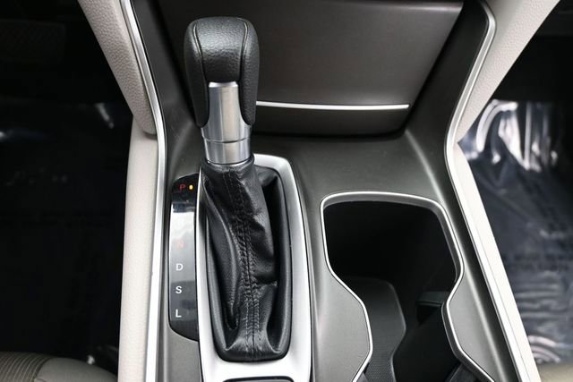 Used 2018 Honda Accord LX image 12