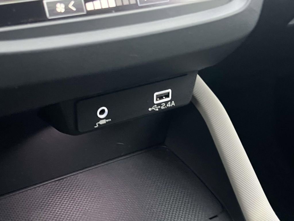 Used 2025 Subaru Forester image 21