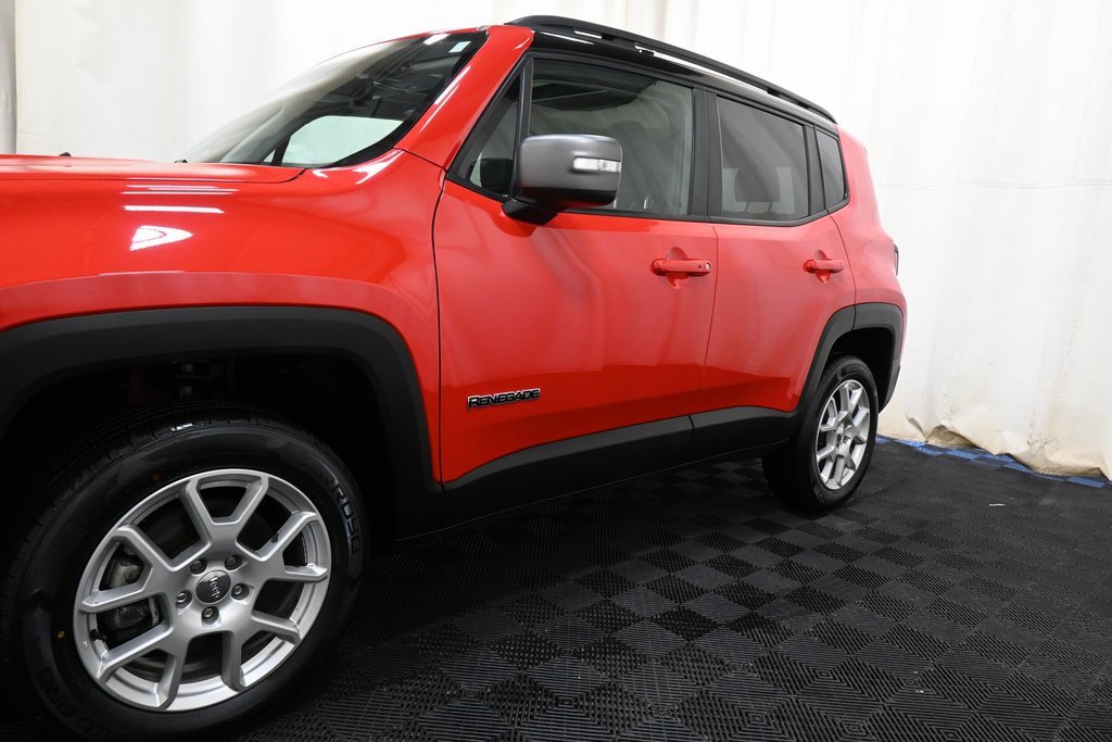 Used 2021 Jeep Renegade Limited w/ Sun & Sound Group image 17