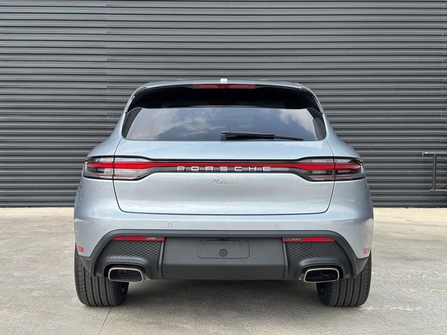 Certified 2026 Porsche Macan image 6