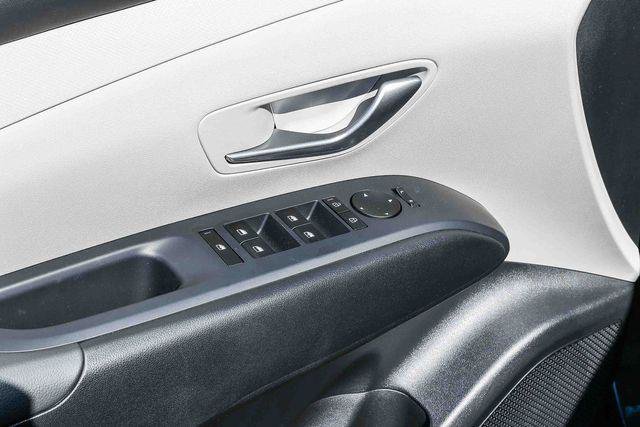 New 2026 Hyundai Tucson SEL image 22