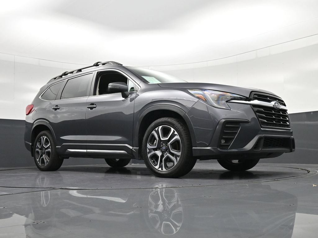 Used 2023 Subaru Ascent Limited AWD/4WD image 33