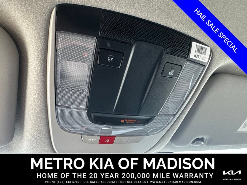 Used 2025 Kia Niro EX FWD image 29