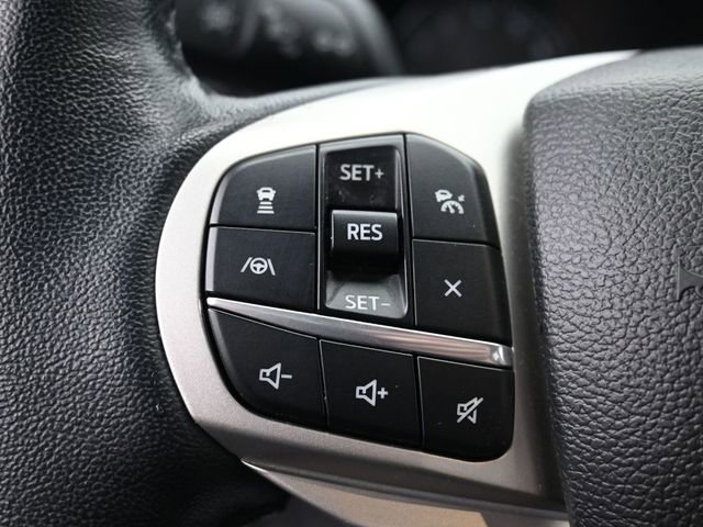 Used 2023 Ford Explorer XLT w/ Equipment Group 202A image 17