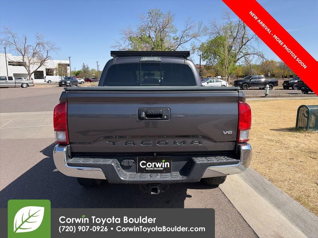 Used 2017 Toyota Tacoma TRD Off-Road w/ Tow Package (A/T) AWD/4WD image 6