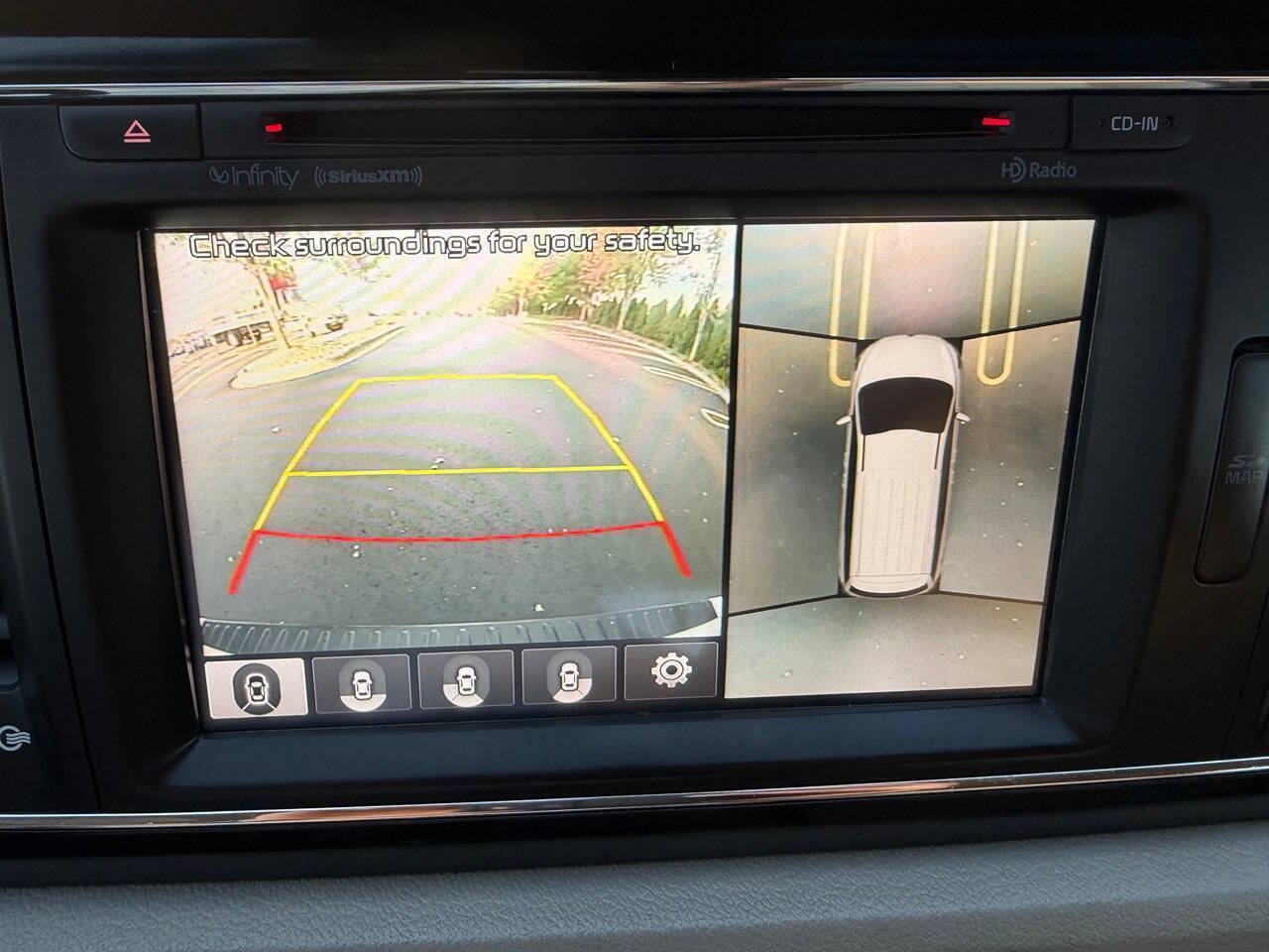 Used 2016 Kia Sedona SX Limited FWD image 29