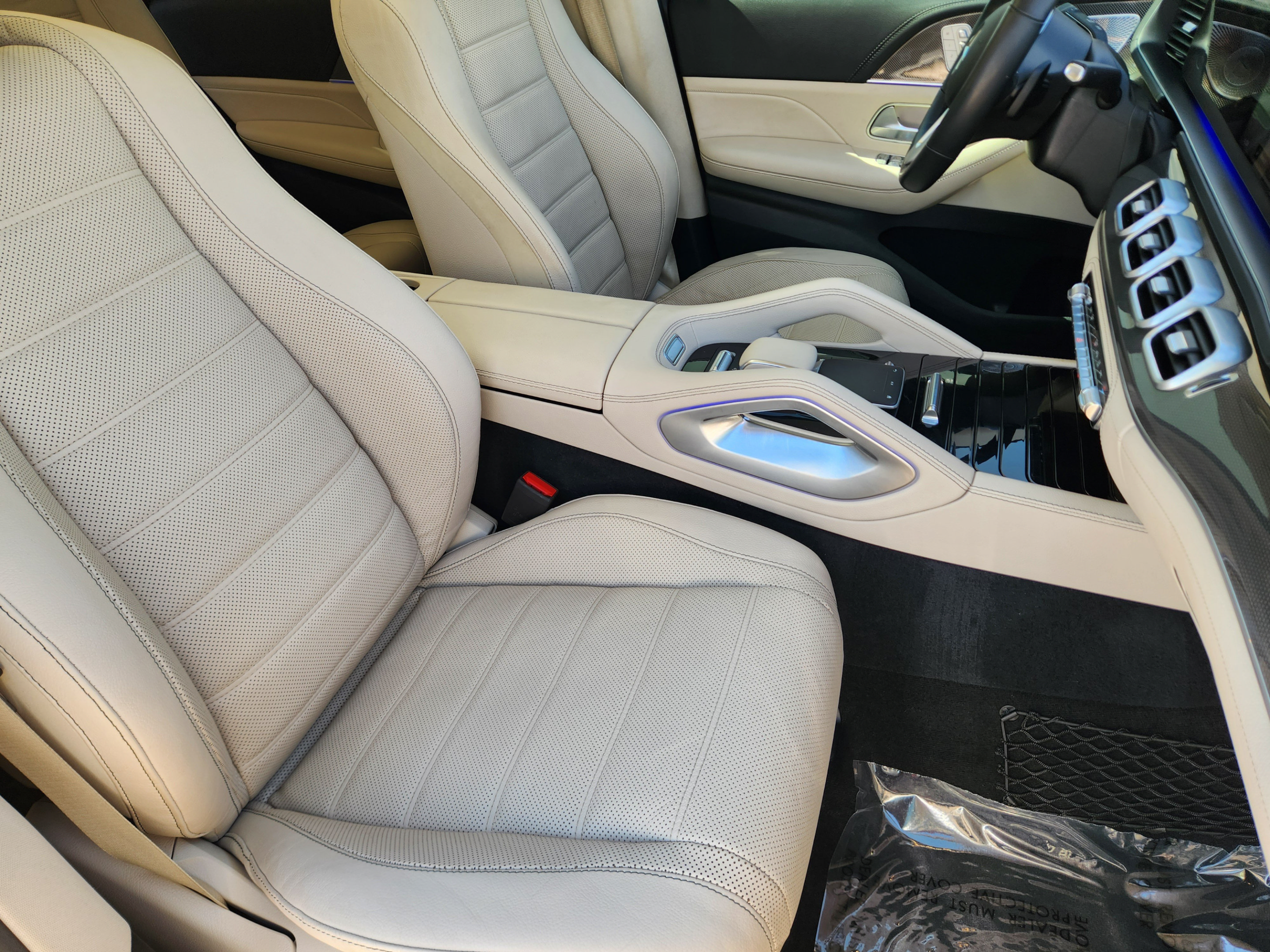 Used 2021 Mercedes-Benz GLS 580 4MATIC image 8