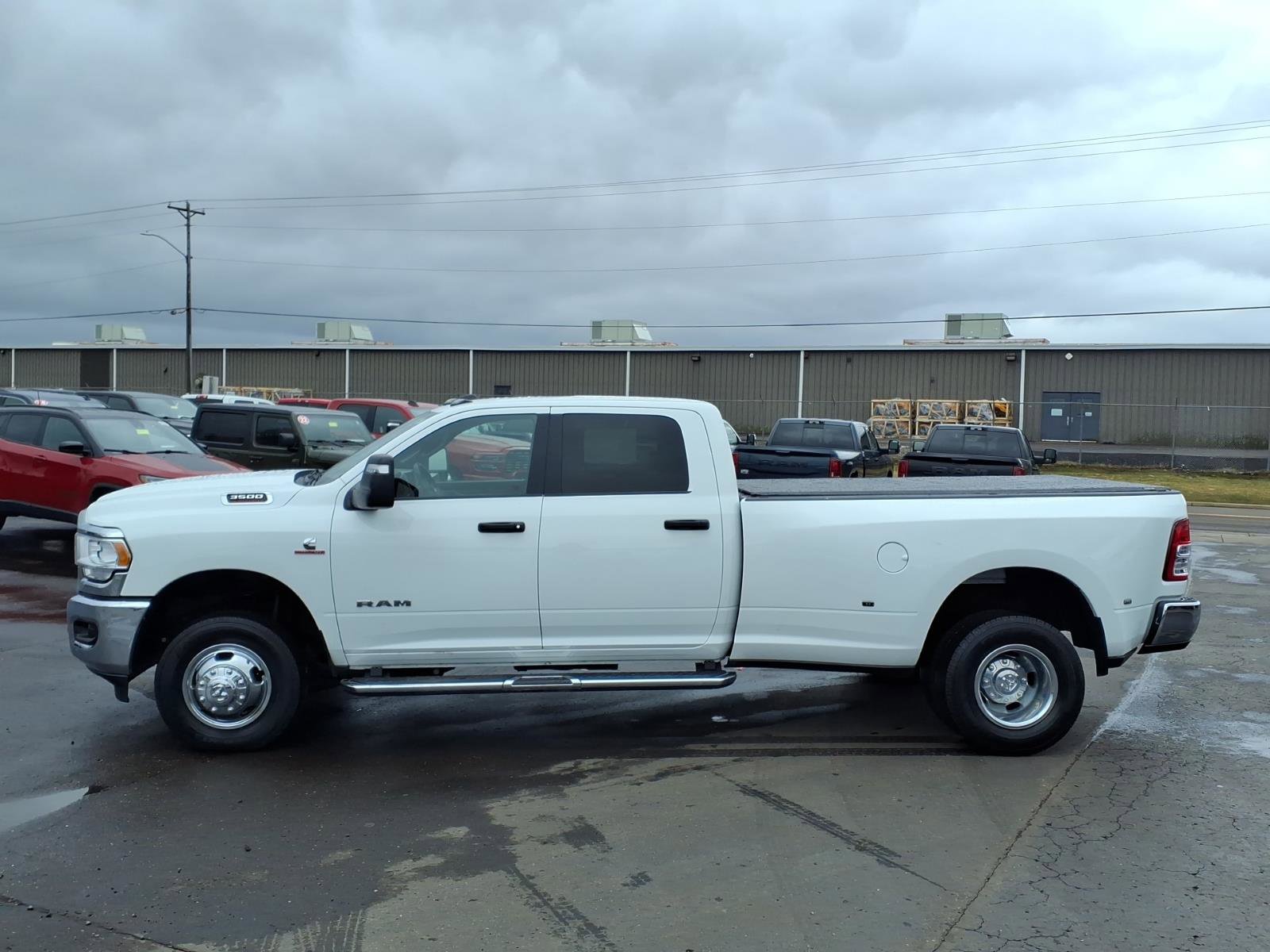 Used 2024 RAM 3500 Big Horn image 7
