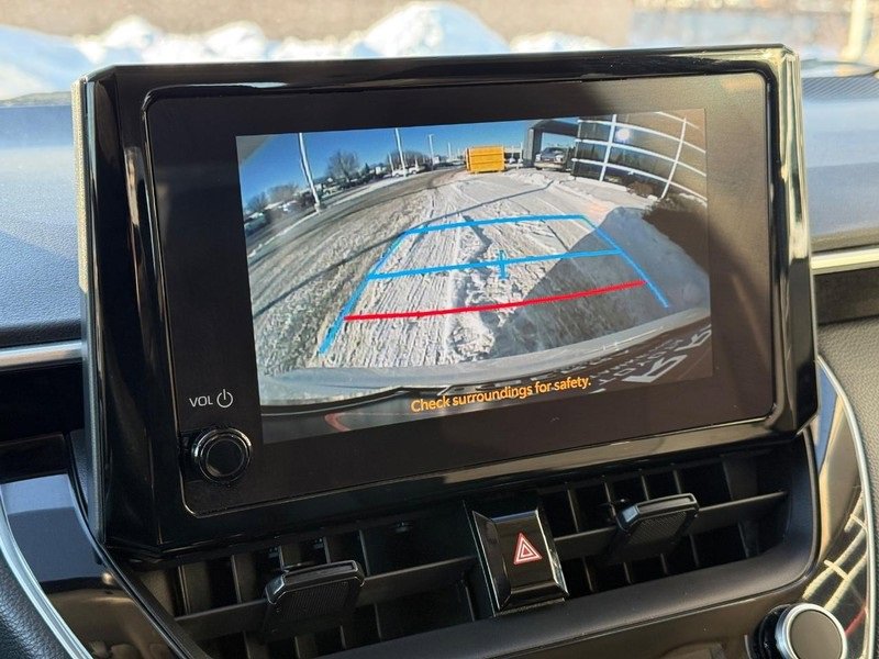 Used 2024 Toyota Corolla LE image 24