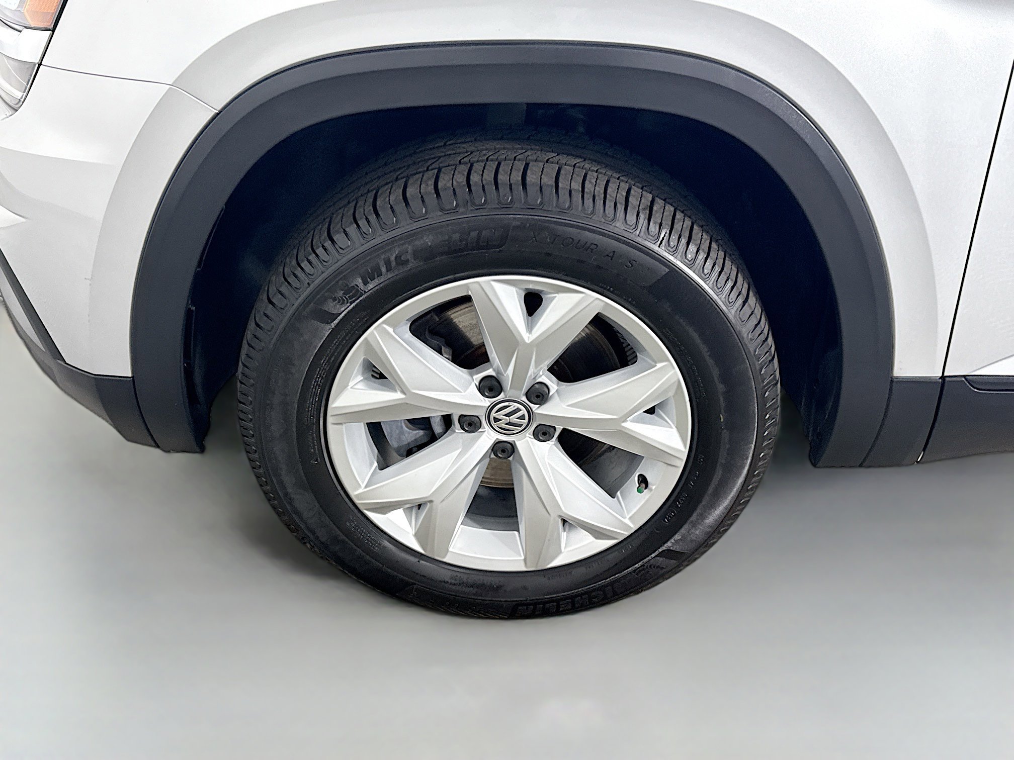 Used 2019 Volkswagen Atlas SE image 38
