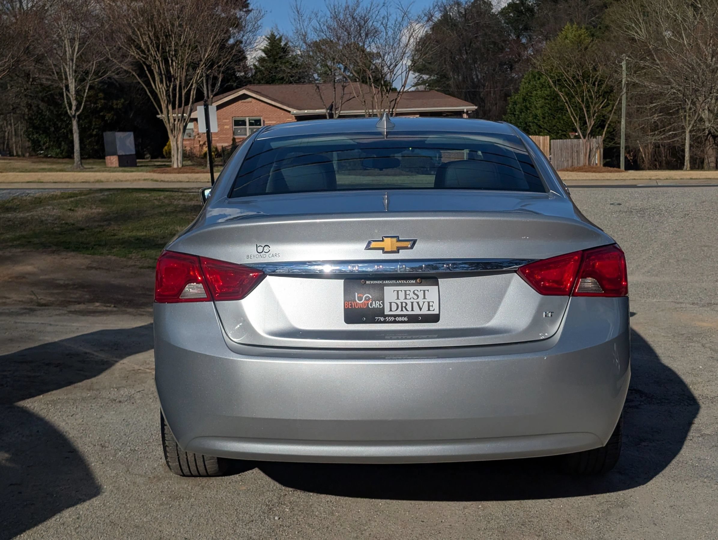 Used 2019 Chevrolet Impala LT FWD image 5