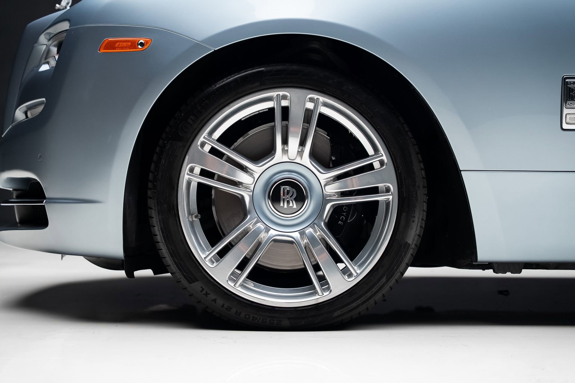 Used 2019 Rolls-Royce Wraith image 21